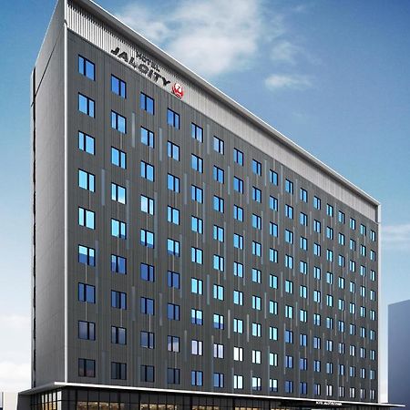 Hotel Jal City Toyama Bagian luar foto