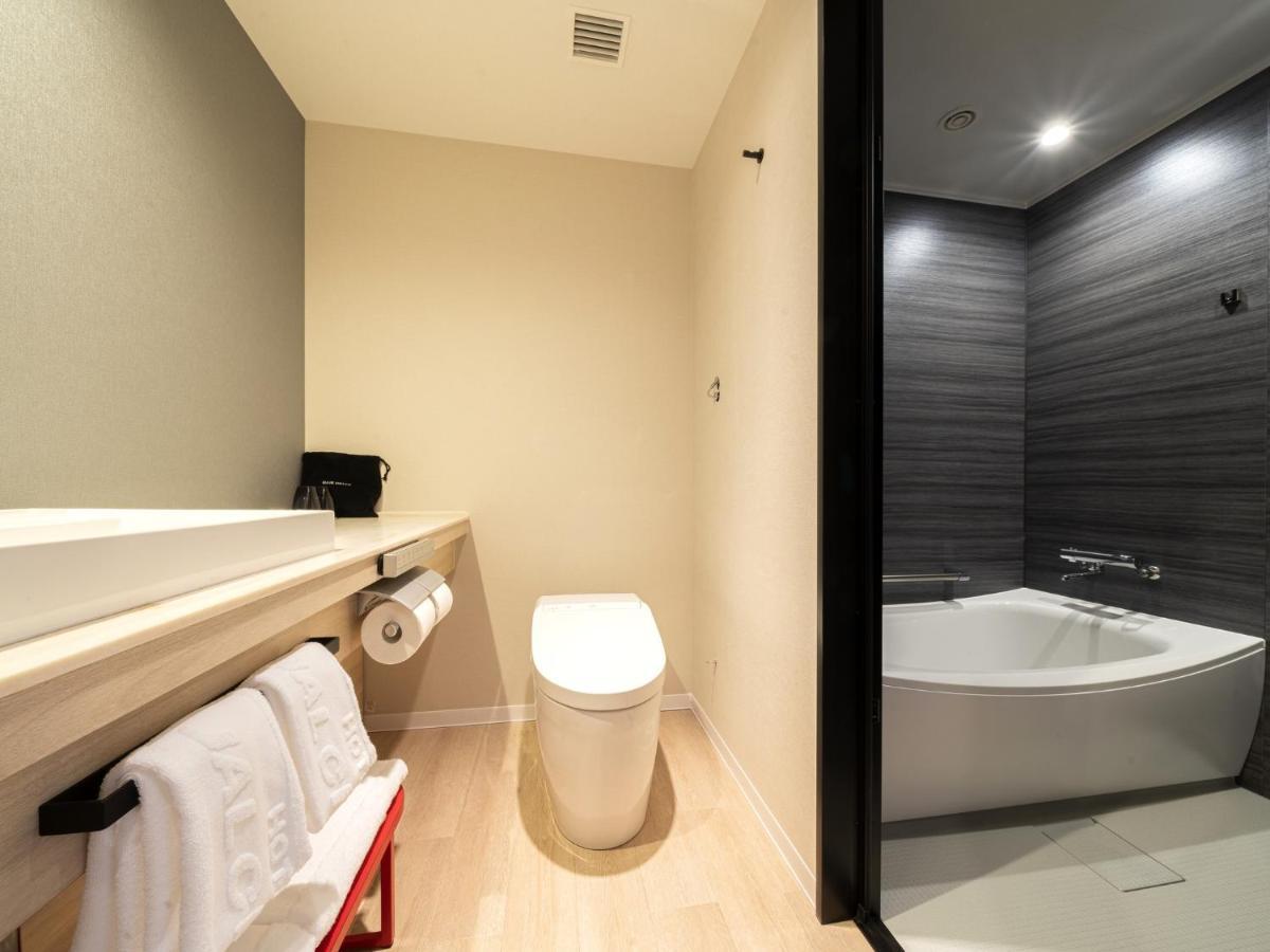 Hotel Jal City Toyama Bagian luar foto