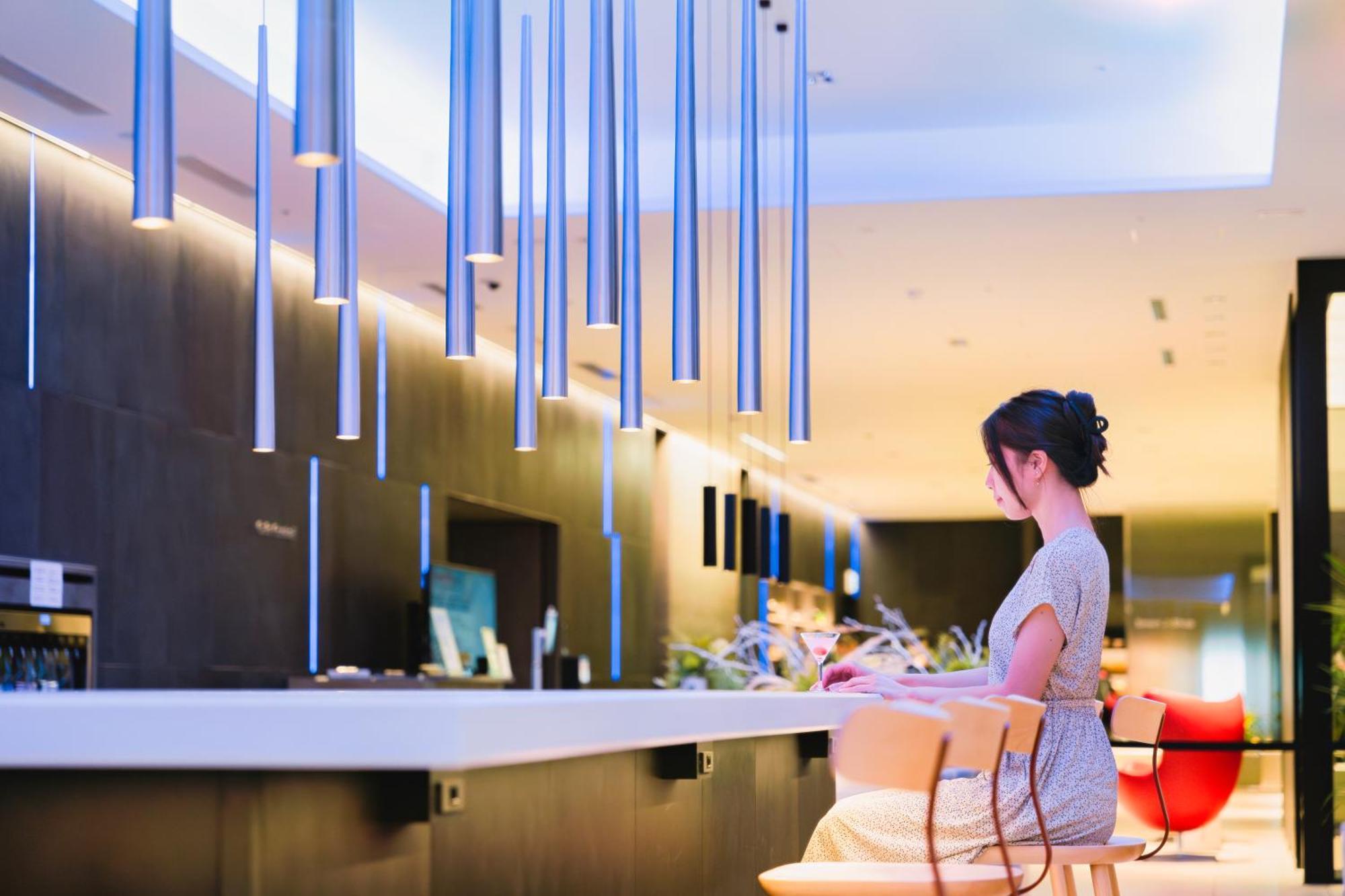 Hotel Jal City Toyama Bagian luar foto
